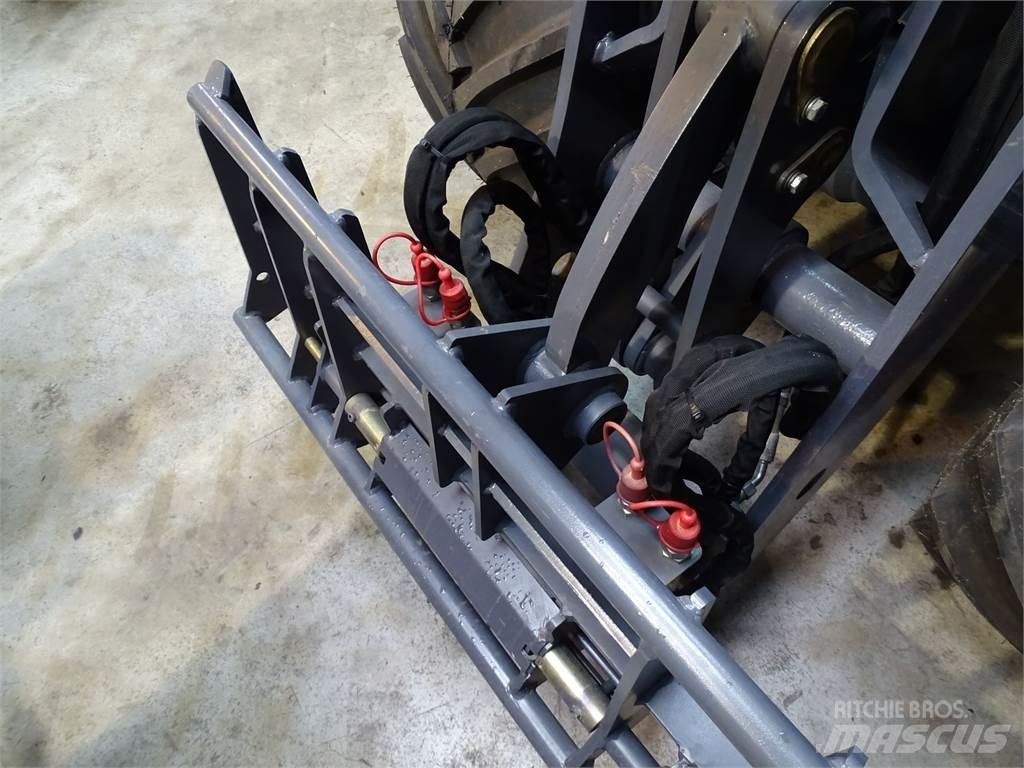 Eurotrac W 13 Čelní nakladače a rypadla