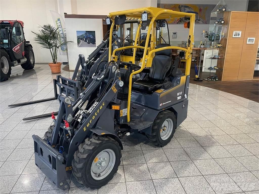 Eurotrac W10 Čelní nakladače a rypadla