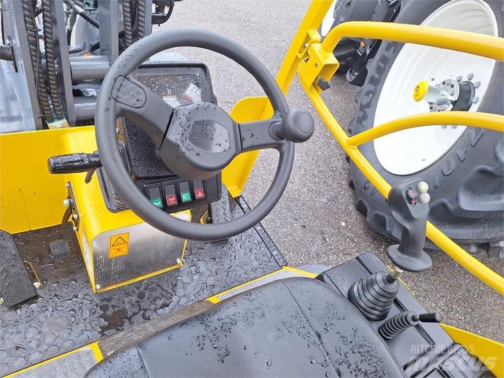 Eurotrac W12S Čelní nakladače a rypadla