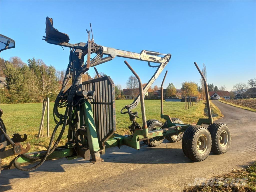 Farma 6to Lesnické přívěsy