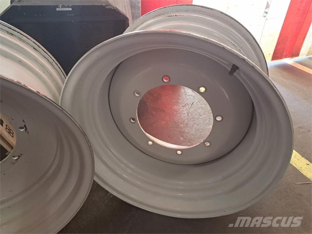  Felge 26 x DW15L Pneumatiky, kola a ráfky