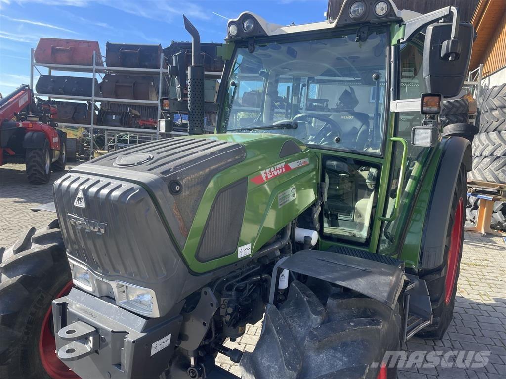 Fendt 210 Vario Traktory