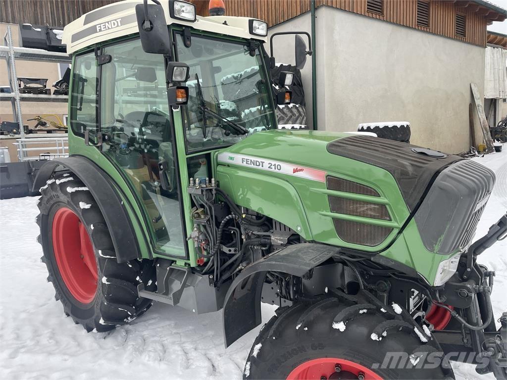 Fendt 210 Vario F Traktory