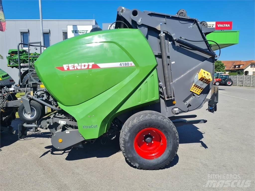 Fendt 4180 V XTRA Lis na válcové balíky
