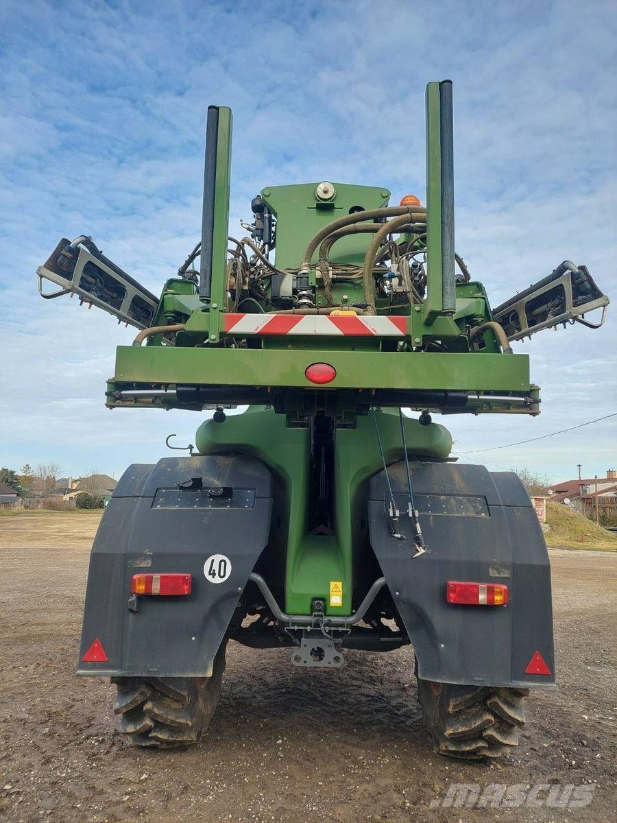 Fendt ROGATOR 366 Tažené postřikovače