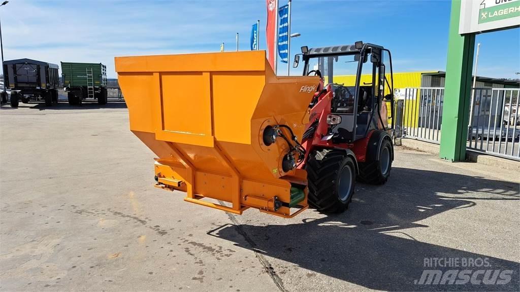  Flingk KSS 1500 Další stroje a zařízení pro chov zemědělských zvířat