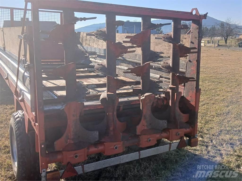 Gruber SM 380 Rozmetadla chlévské mrvy