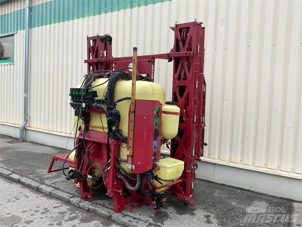 Hardi Master 1000 Tažené postřikovače