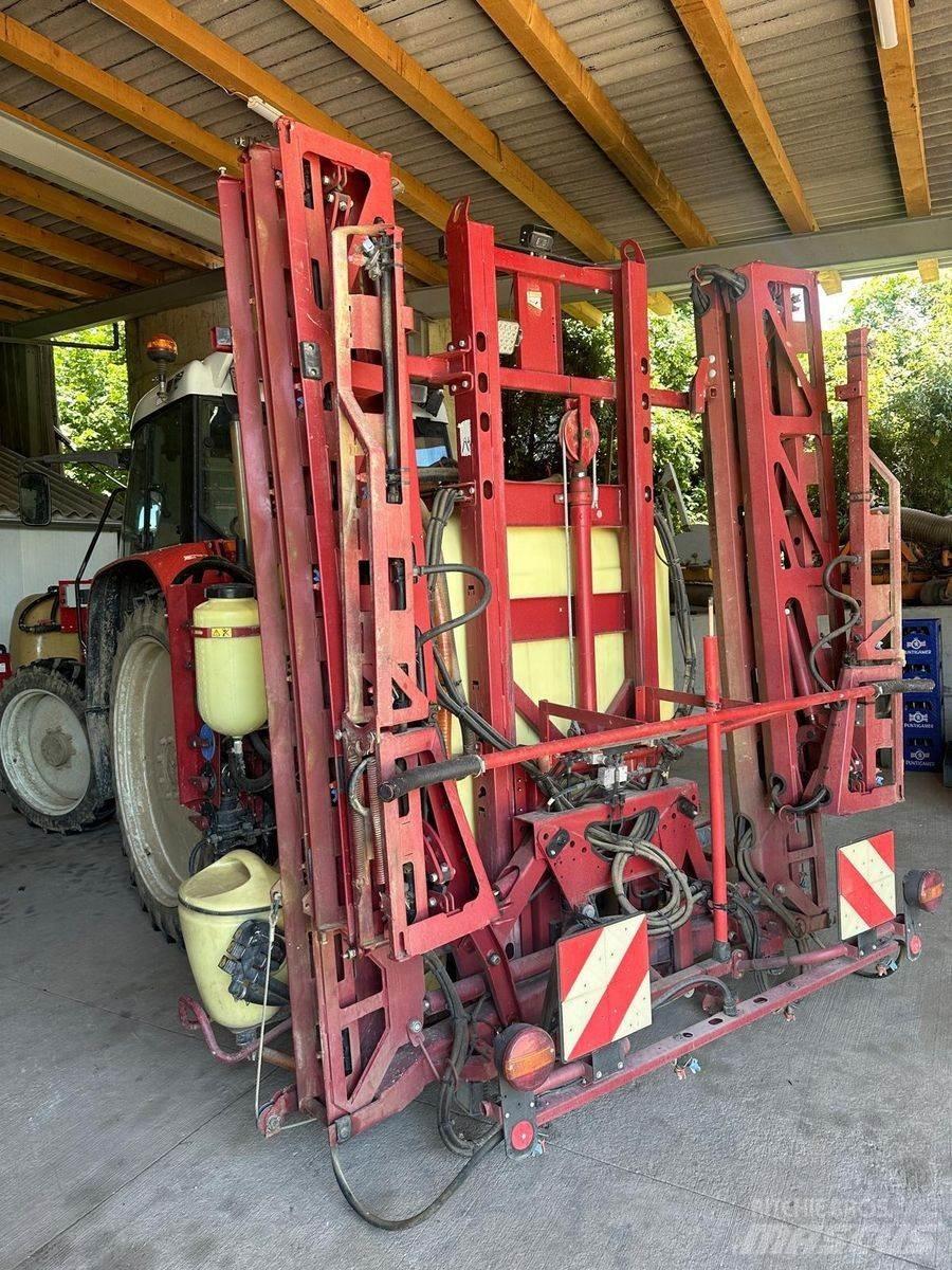 Hardi Master 1200 Tažené postřikovače