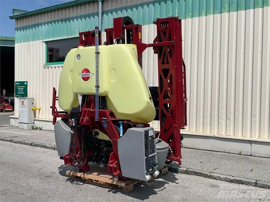 Hardi Mega 1200 Tažené postřikovače