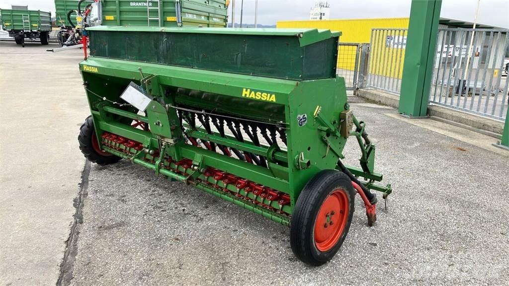 Hassia DKL 3.00/25 Mechanické secí stroje