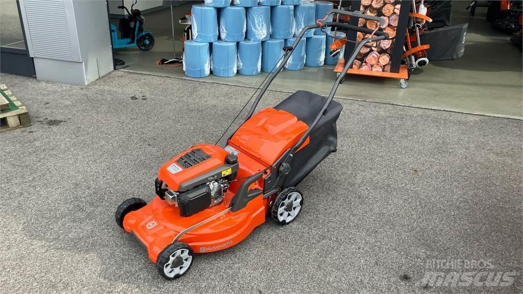 Husqvarna LC 253S Samojízdné sekačky