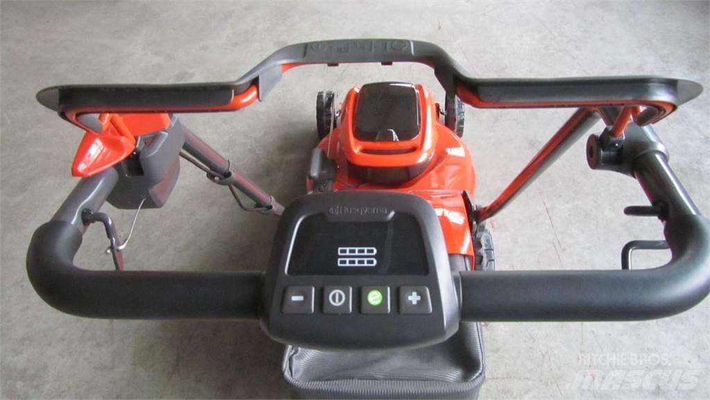 Husqvarna LC 347iVX Samojízdné sekačky