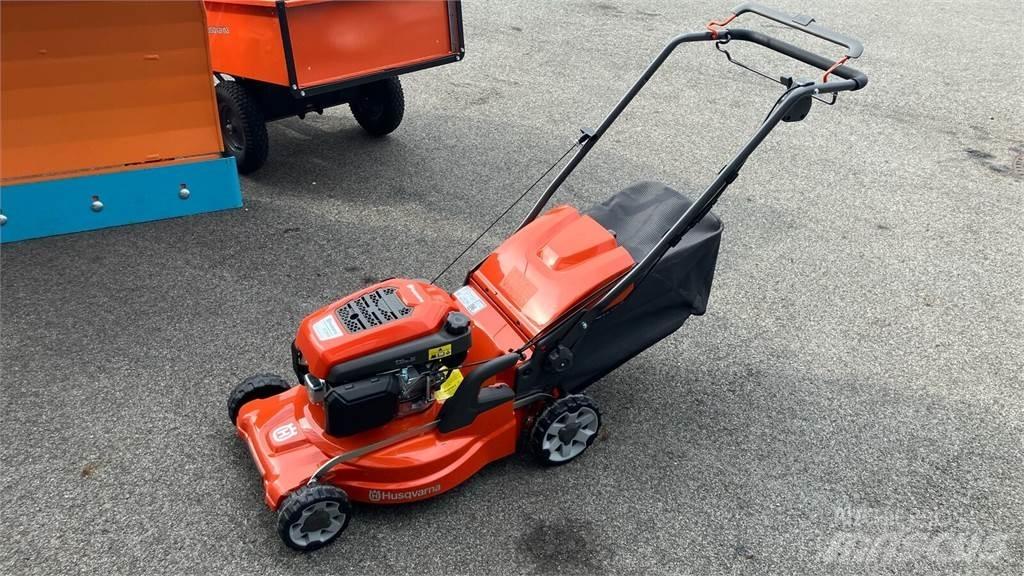 Husqvarna LC 347V Samojízdné sekačky