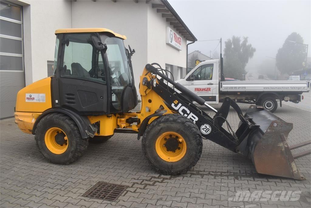 JCB 406 Kolové nakladače