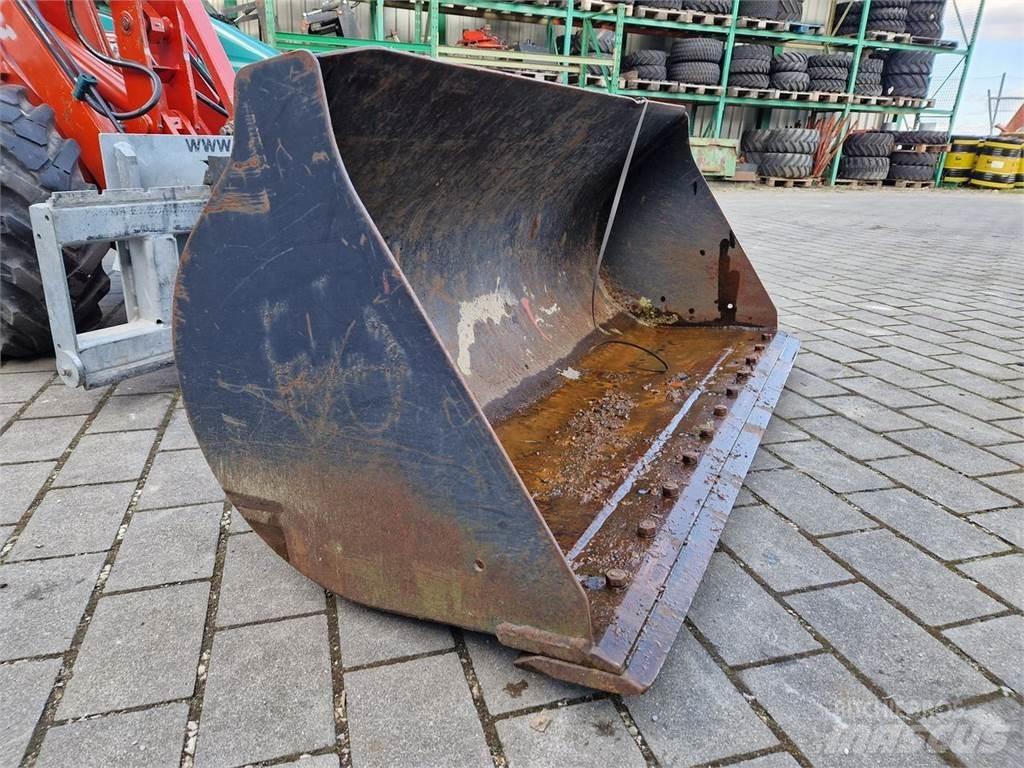 JCB Schaufel 160 cm Další