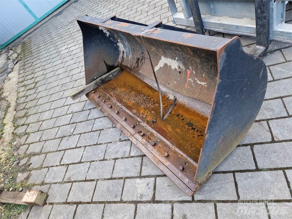 JCB Schaufel 160 cm Další