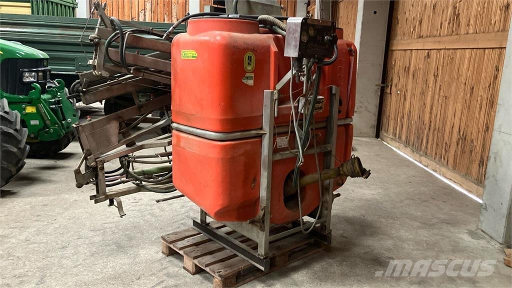  Jessur Automatic Tažené postřikovače