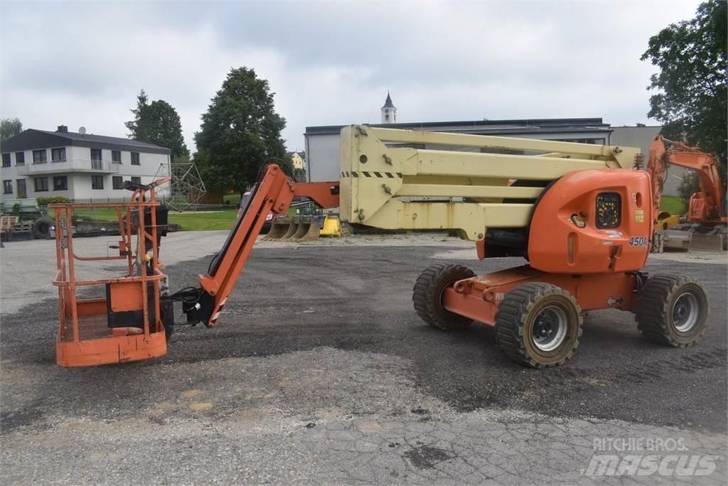 JLG 450AJ Kloubové plošiny