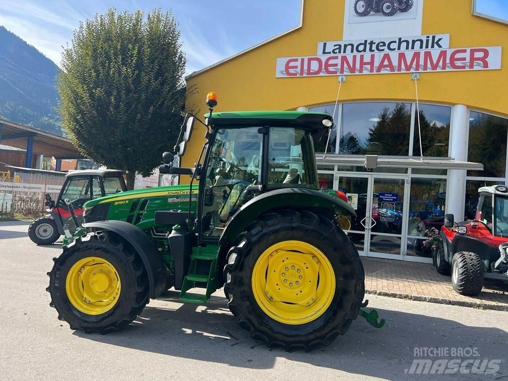 John Deere 5090 R Traktory