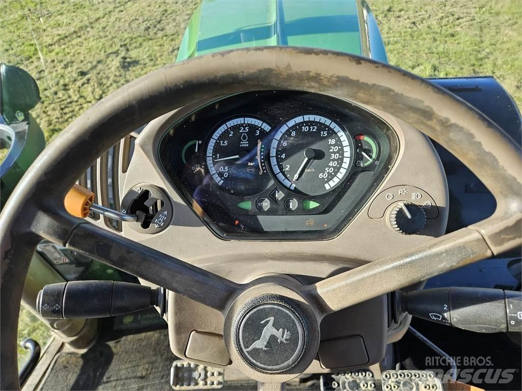 John Deere 6105R Traktory