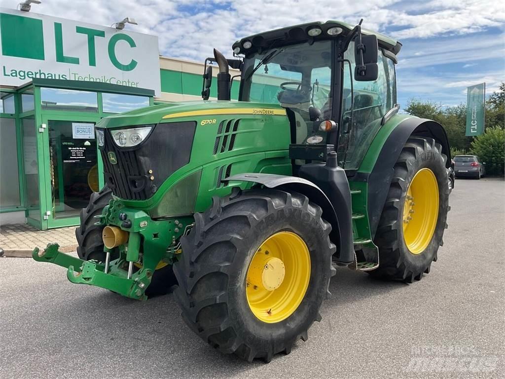John Deere 6170R Traktory