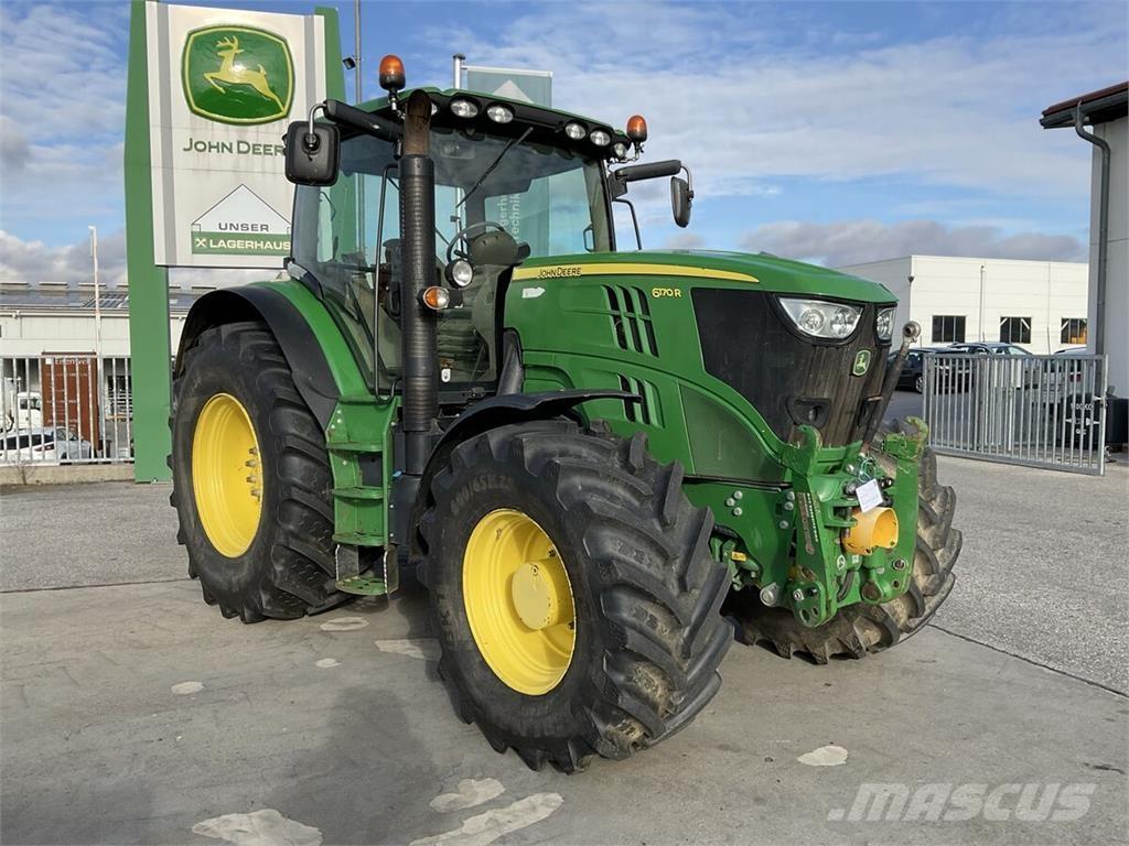 John Deere 6170R Traktory
