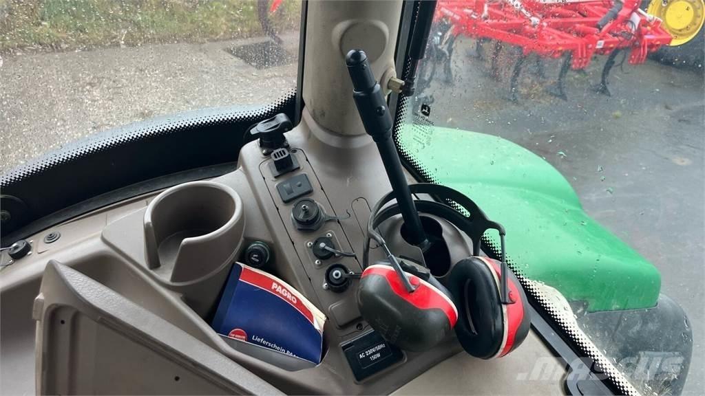 John Deere 6175R Traktory