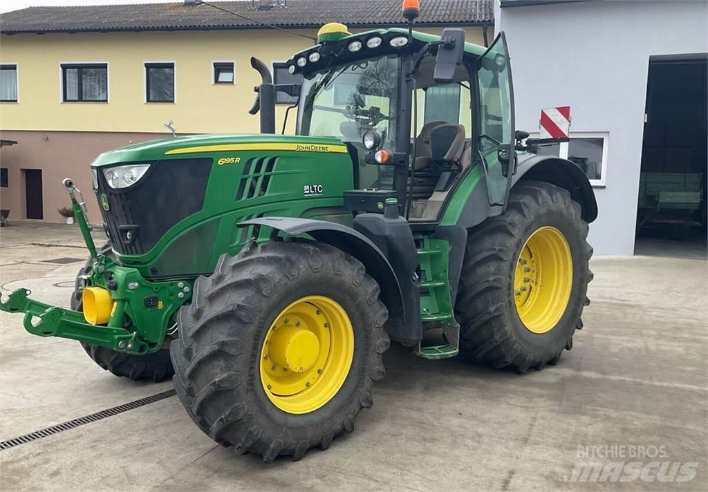 John Deere 6195R Traktory