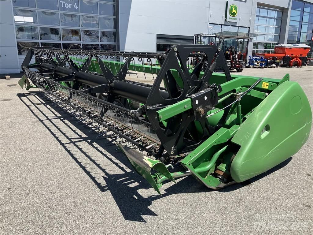 John Deere 620R Příslušenství a náhradní díly ke kombajnům