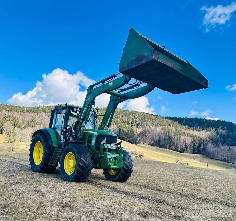 John Deere 6630 Traktory