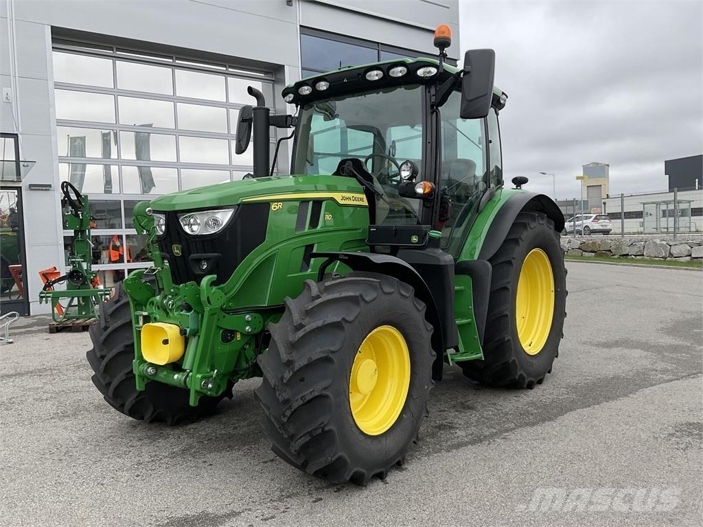 John Deere 6R 110 Traktory