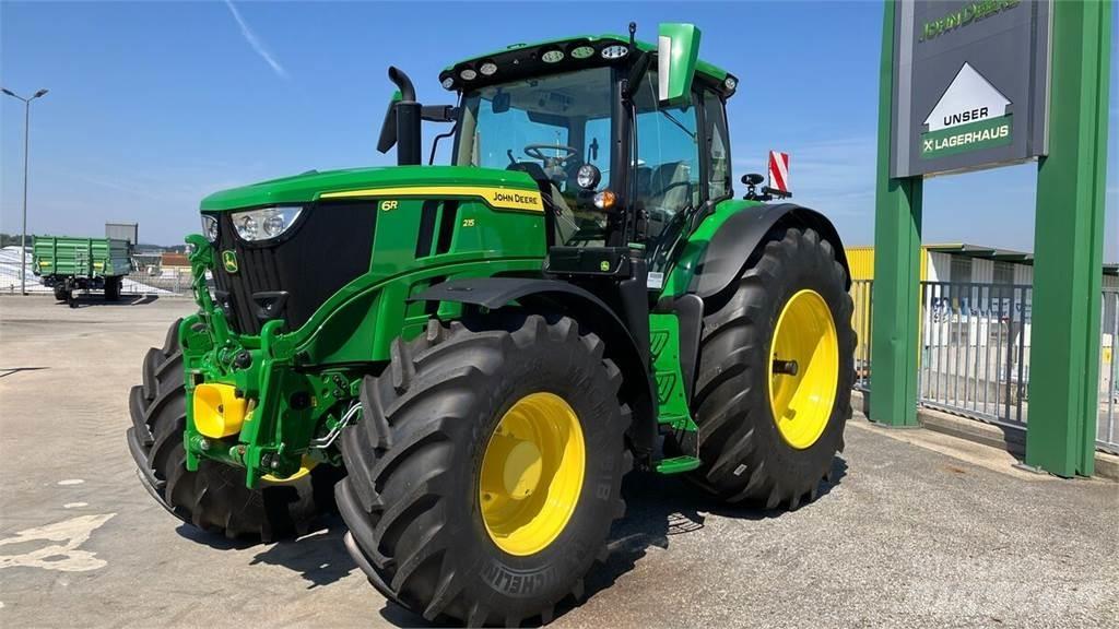 John Deere 6R 215 Traktory