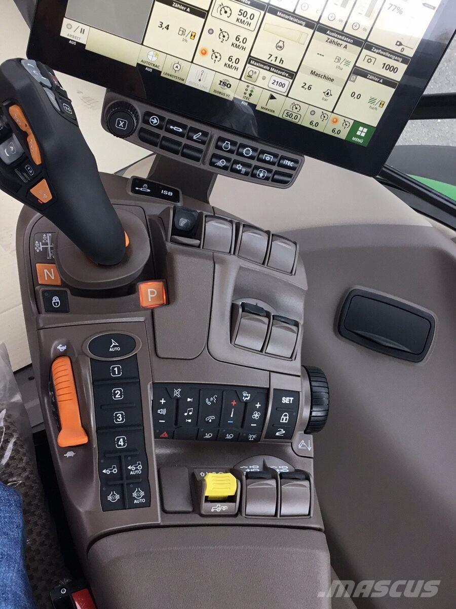 John Deere 6R215 Traktory