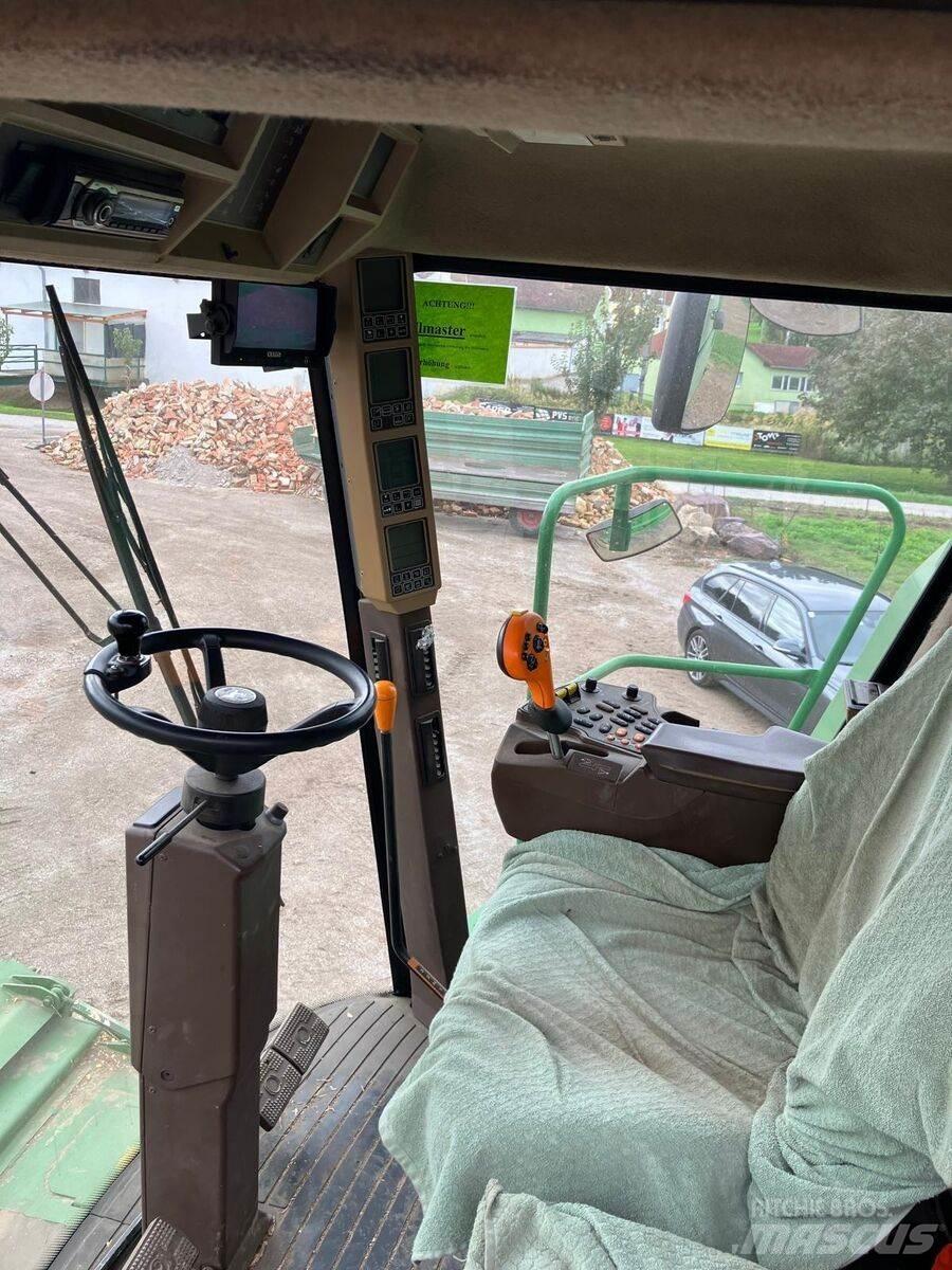 John Deere W660 HM Sklízecí mlátičky
