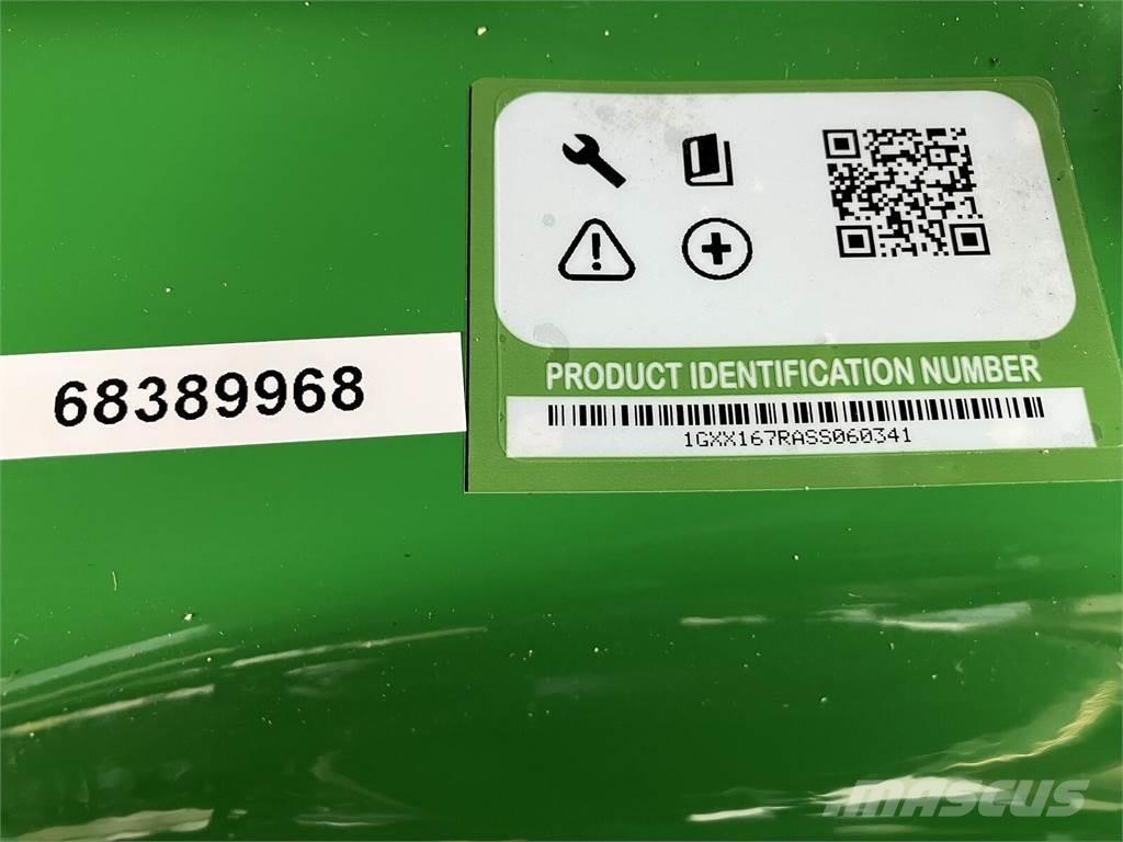 John Deere X 167R Komunální technika - ostatní