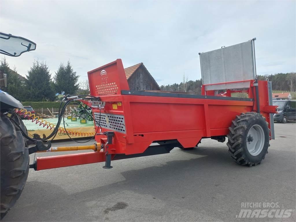  Jolmet N 250 Rozmetadla chlévské mrvy