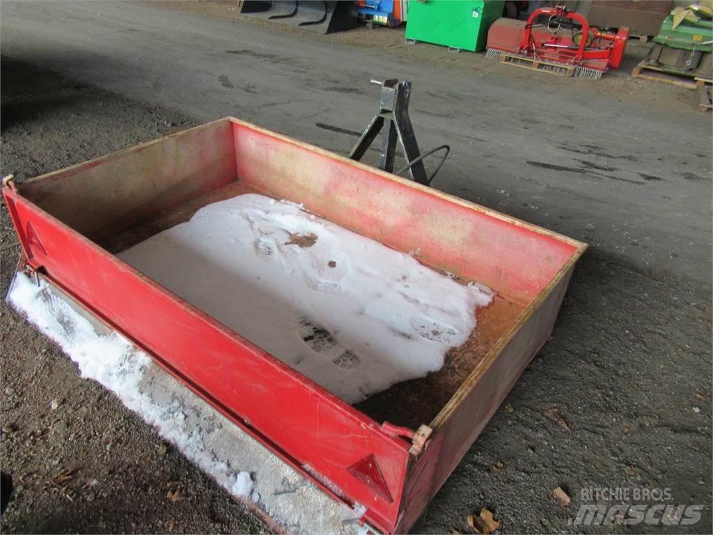  Kippmulde 200x120 Další příslušenství k traktorům