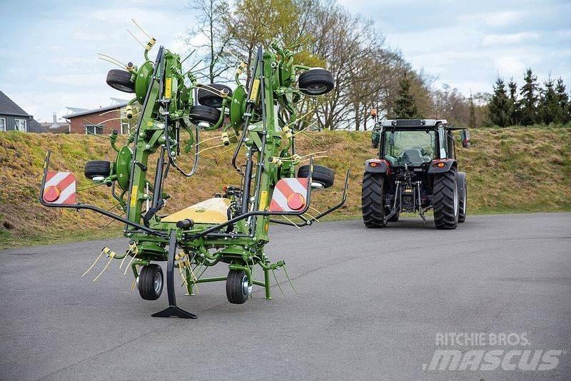 Krone 820 Vendro Obraceče a shrabovače sena