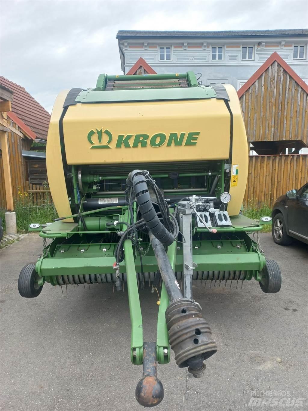 Krone CV 150 XC Lis na válcové balíky