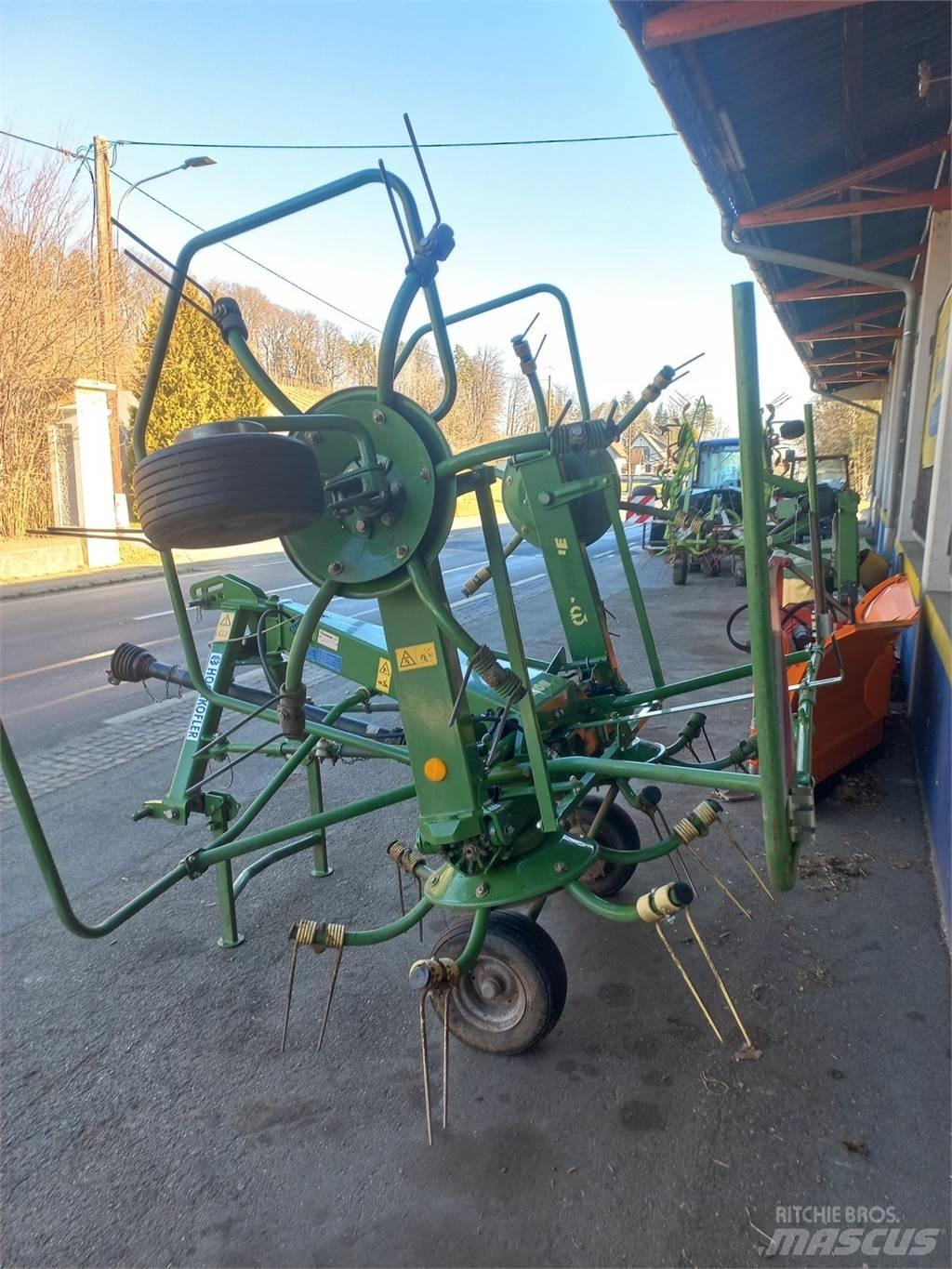 Krone KW 4.62 Obraceče a shrabovače sena