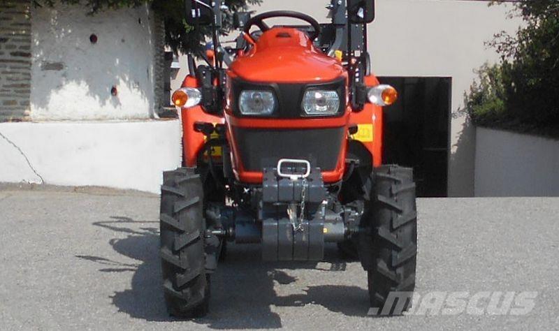 Kubota EK1-261 Traktory