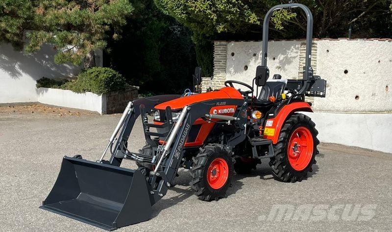 Kubota EK1-261 Traktory