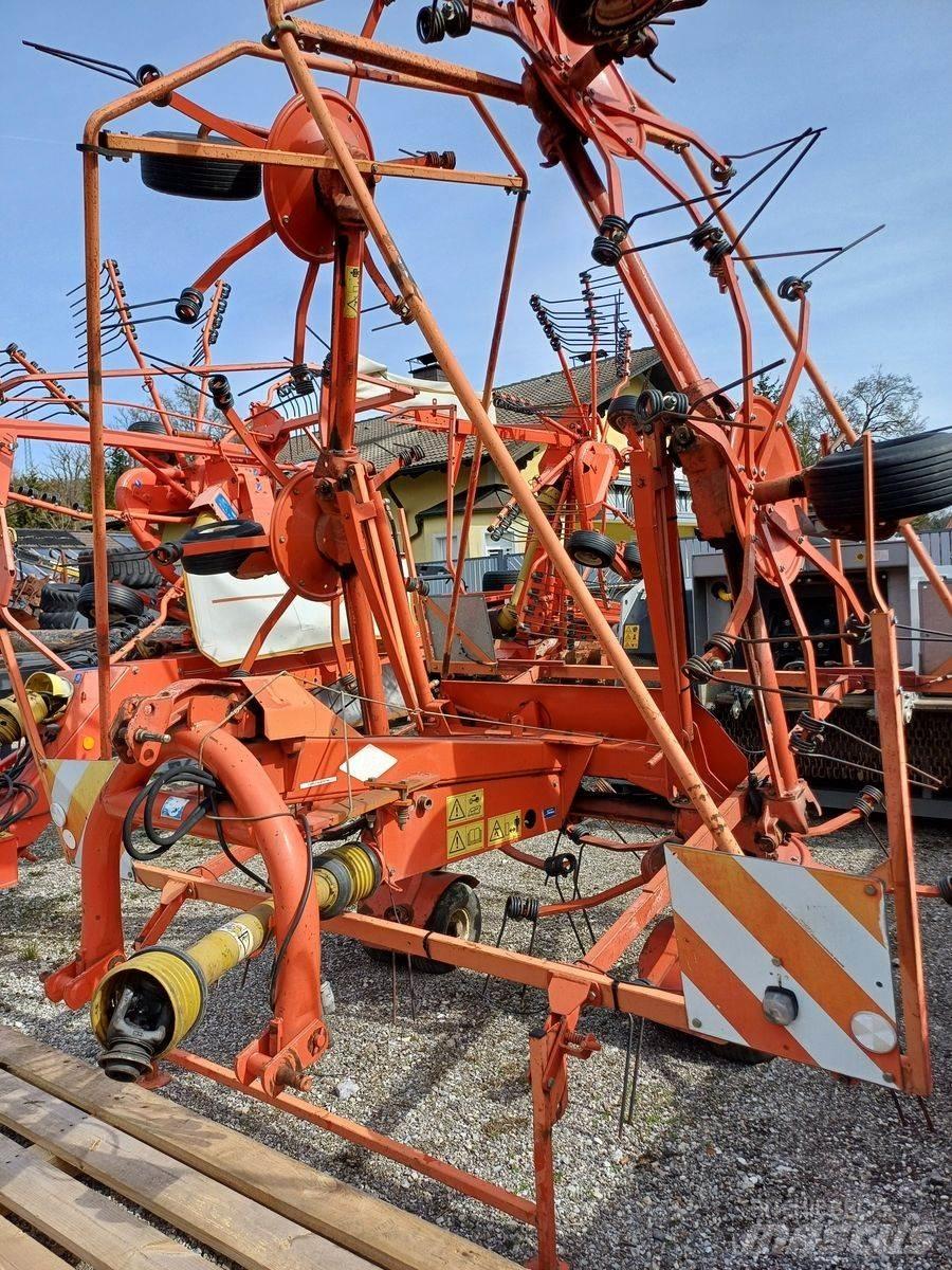 Kuhn GF 7501 MH Obraceče a shrabovače sena