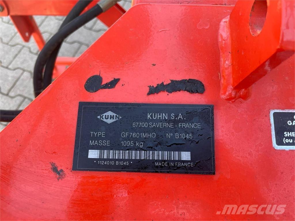 Kuhn GF 7601 MH Obraceče a shrabovače sena