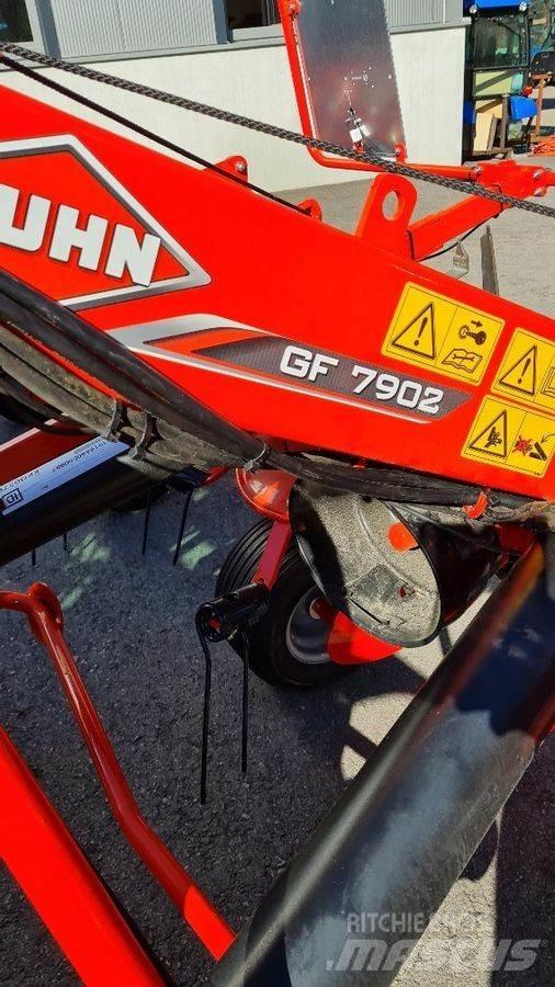 Kuhn GF8703 Obraceče a shrabovače sena
