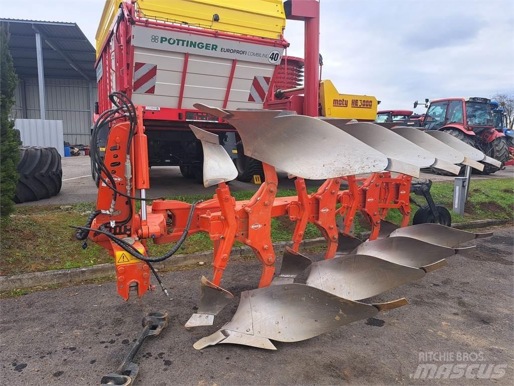 Kuhn Varimaster 123 Konvenční pluh
