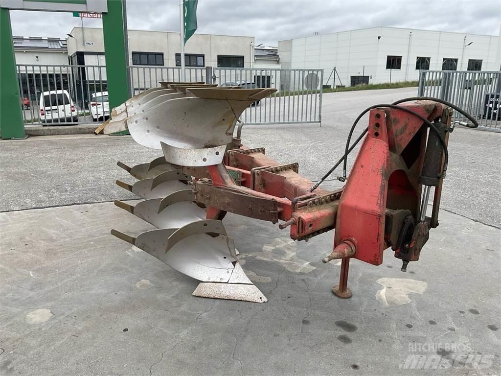 Kverneland E-14 Konvenční pluh