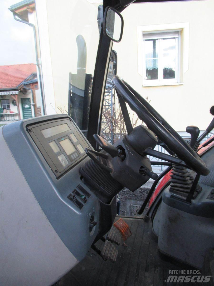 McCormick CX 105 Traktory