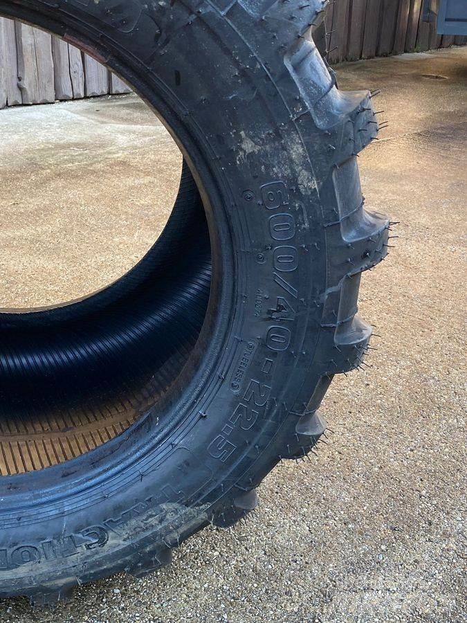Mitas 600/40-22.5 Pneumatiky, kola a ráfky